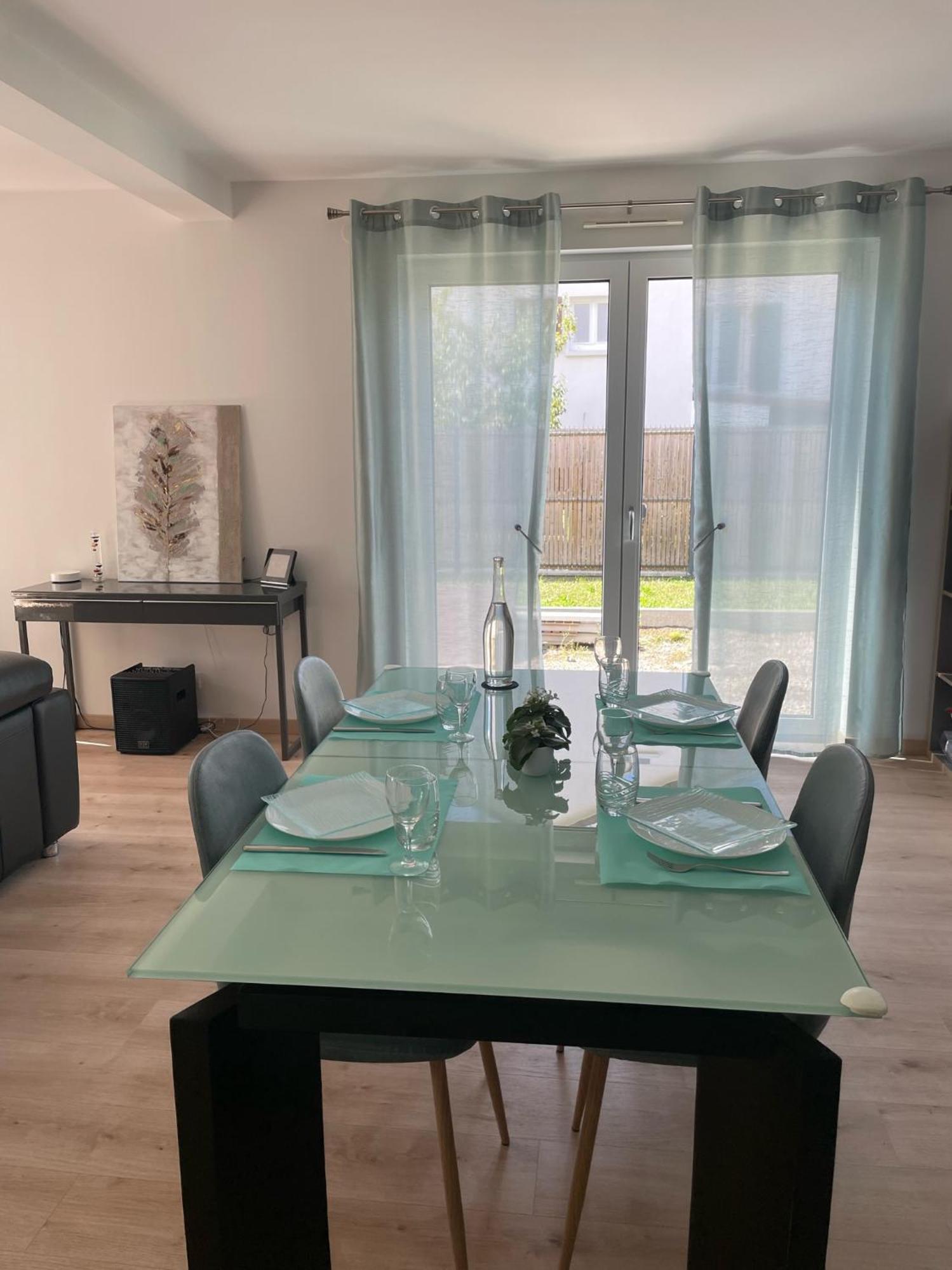 Maison Spacieuse Proche Strasbourg Ostwald Bagian luar foto